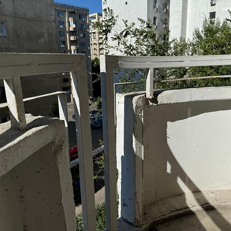 Apartamento Sunrise Bucarest Exterior foto